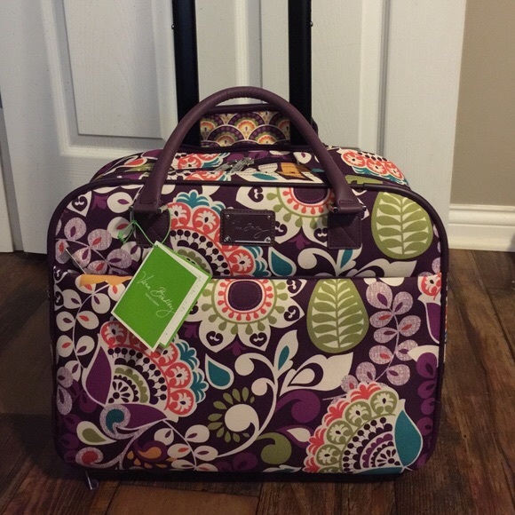 vera bradley rolling tote